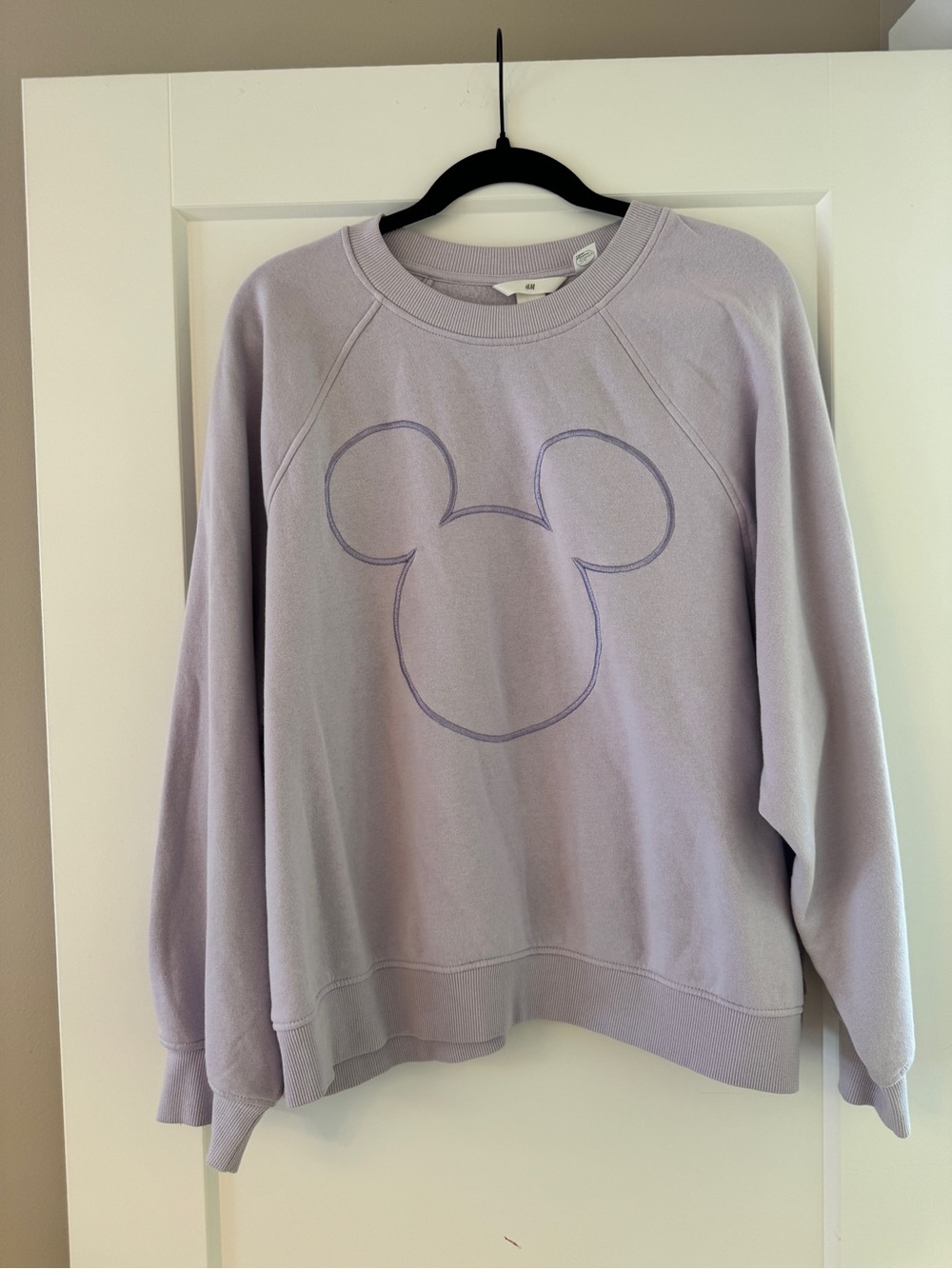 H&M Disney Mickey Mouse Outline Sweatshirt Lavender Size Large